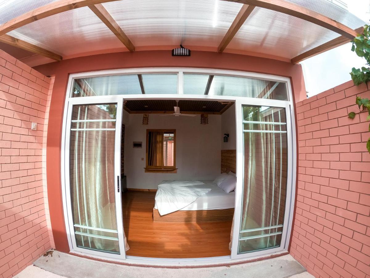 New Breeze Thoddoo Inn Luaran gambar